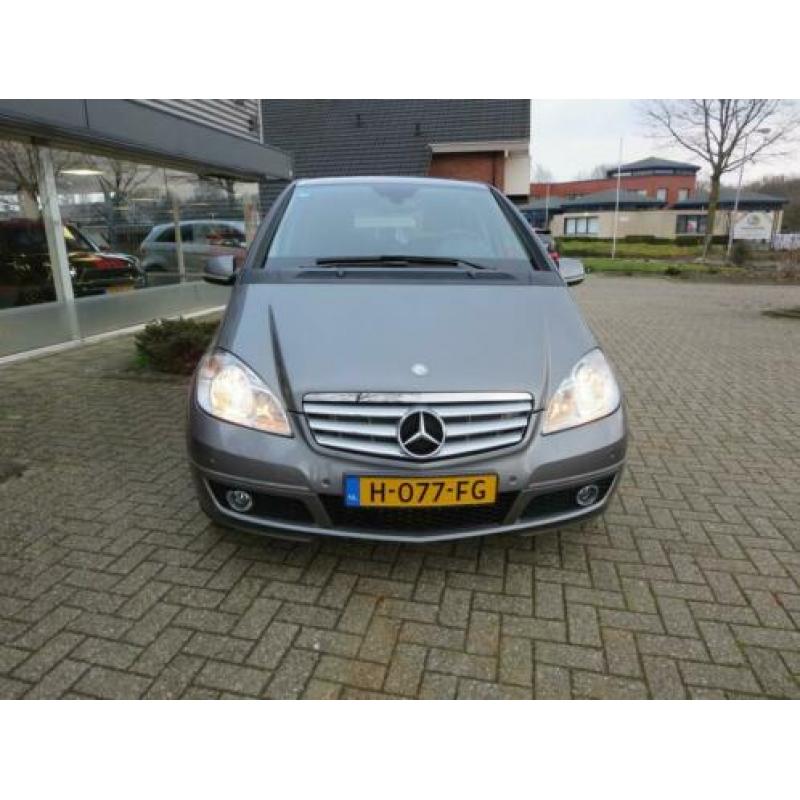 Mercedes-Benz A-Klasse 180 Avantgarde Automaat CVT