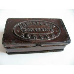 19e eeuws lucifer doosje Wax Vestas Bryant & May London