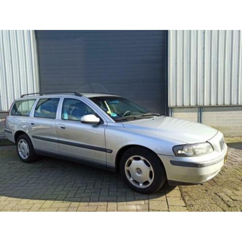 Volvo V70 2.4 Comfort Line