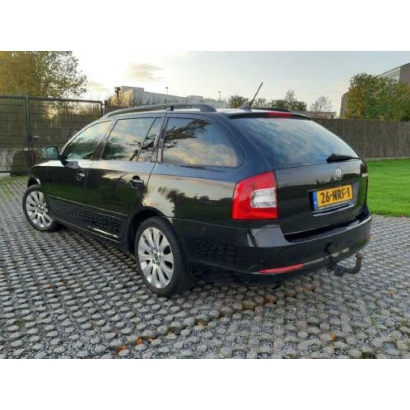Skoda Octavia Combi 1.2 TSI Ambition Business Line /Automaat