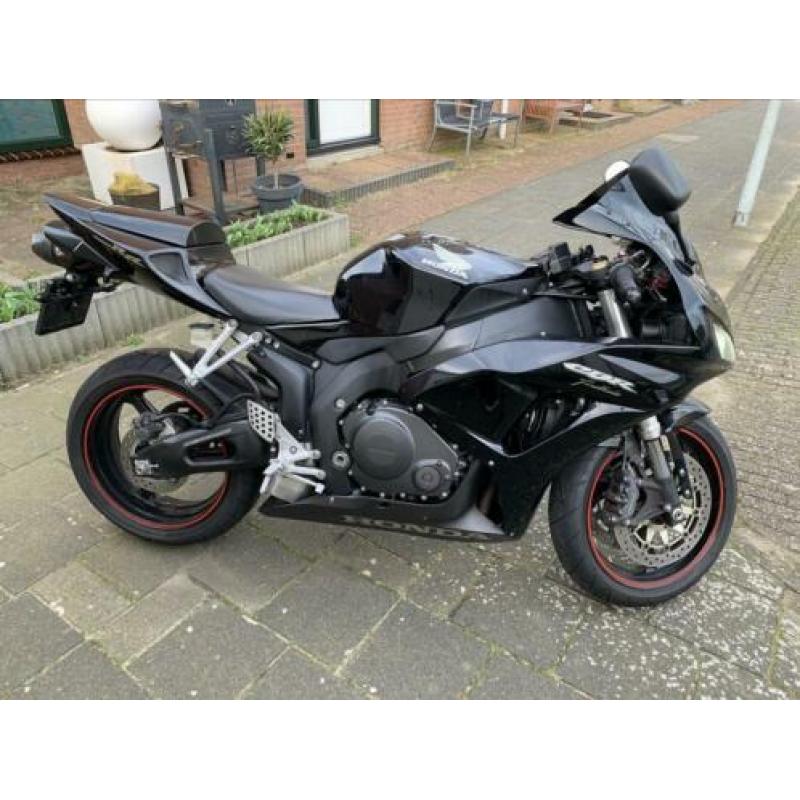 Honda cbr1000rr Fireblade