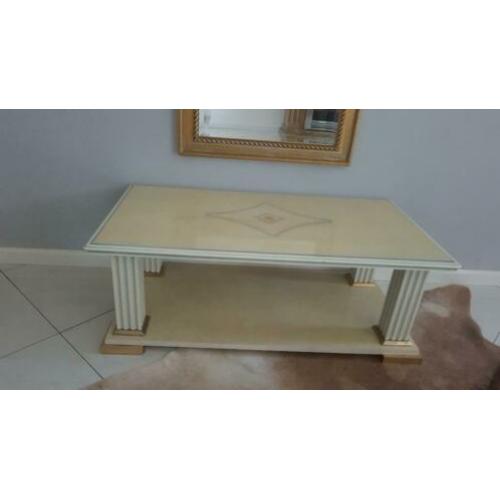 Salontafel cremekleurig italiaans design