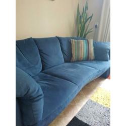 Mooie leolux bank. Blauw