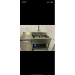 Piston machine, afzuigkap compleet, vaatwasser, panini gril