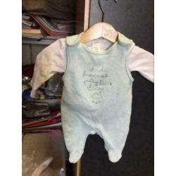 Nieuw baby boxpakje, maat: 50