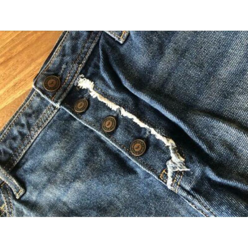 Hollister high-rise mom short