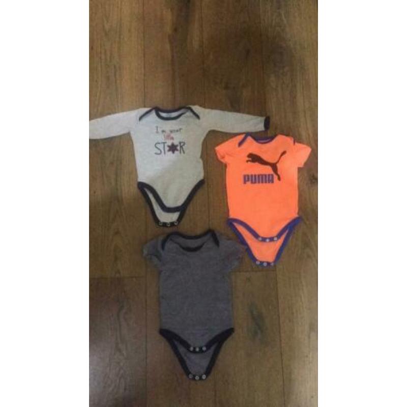 Nette jongens kleding pakket maat 68 bestaand uit 12 stuks