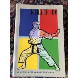 Karate Do M. Meeus & F.M. van Haesendonck Softcover 320 blz