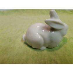 Mini beeldjes--nieuw--wit porselijn