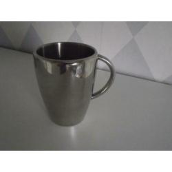 Te koop 5 RVS dubbelwandig koffie mokken / chocolade bekers