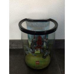 Winkel display bionicle mistika no 8689 jaar 2008