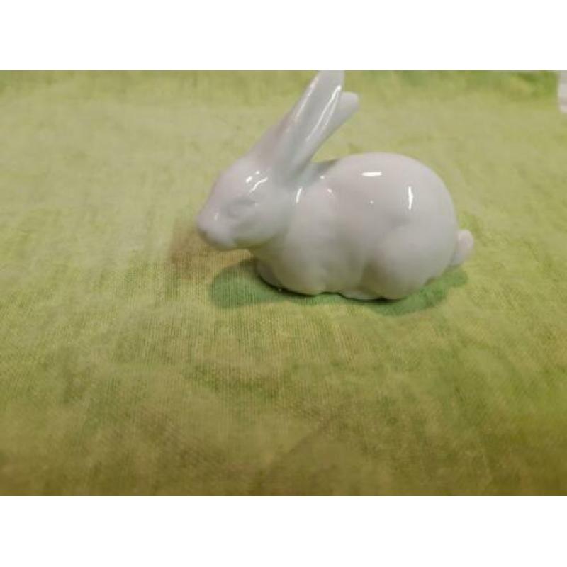 Mini beeldjes--nieuw--wit porselijn