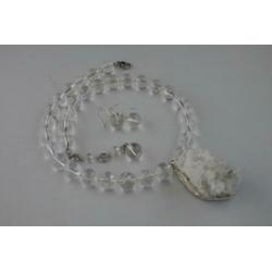 BERGKRISTAL ketting/oorhanger-set