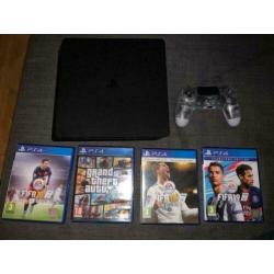 Playstation 4 slim 1000GB 1 controller 4 spellen