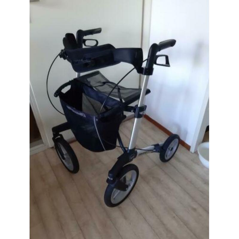 Gemino 60 lichtgewicht rollator nieuwstaat