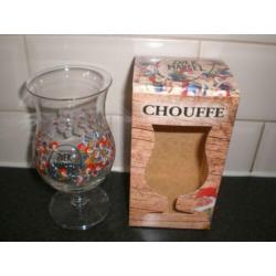 Mooi glas Chouffe bier, Zoek Marcel, Nederlandse versie
