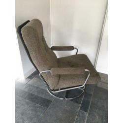 Gelderland draaifauteuil Jan des Bouvrie