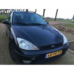 Ford Focus 1.6 I Wagon 2004 Zwart hagelschade