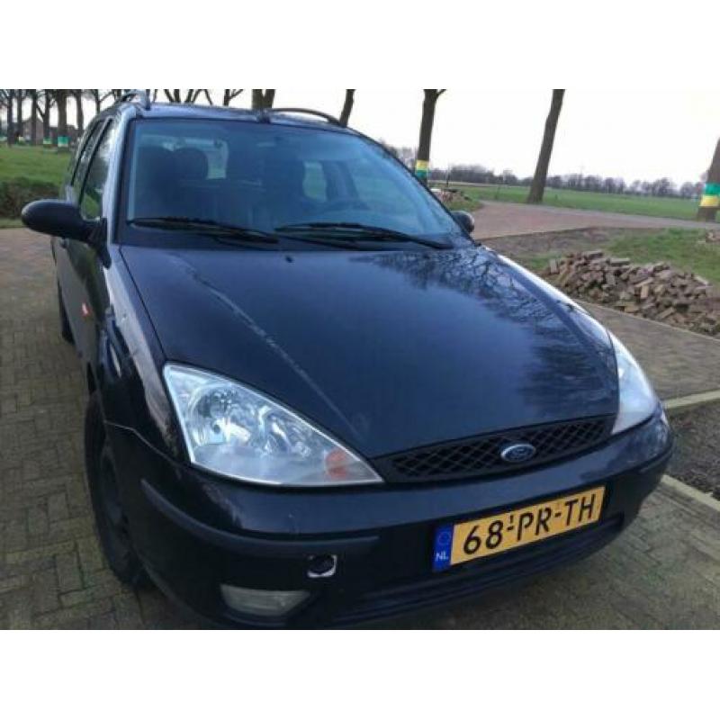 Ford Focus 1.6 I Wagon 2004 Zwart hagelschade