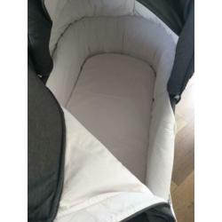 Kinderwagen/wandelwagen roan prestige grijs luchtbanden.