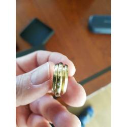 Piaget Possession 18 k gouden ring met 7 geslepen briljanten