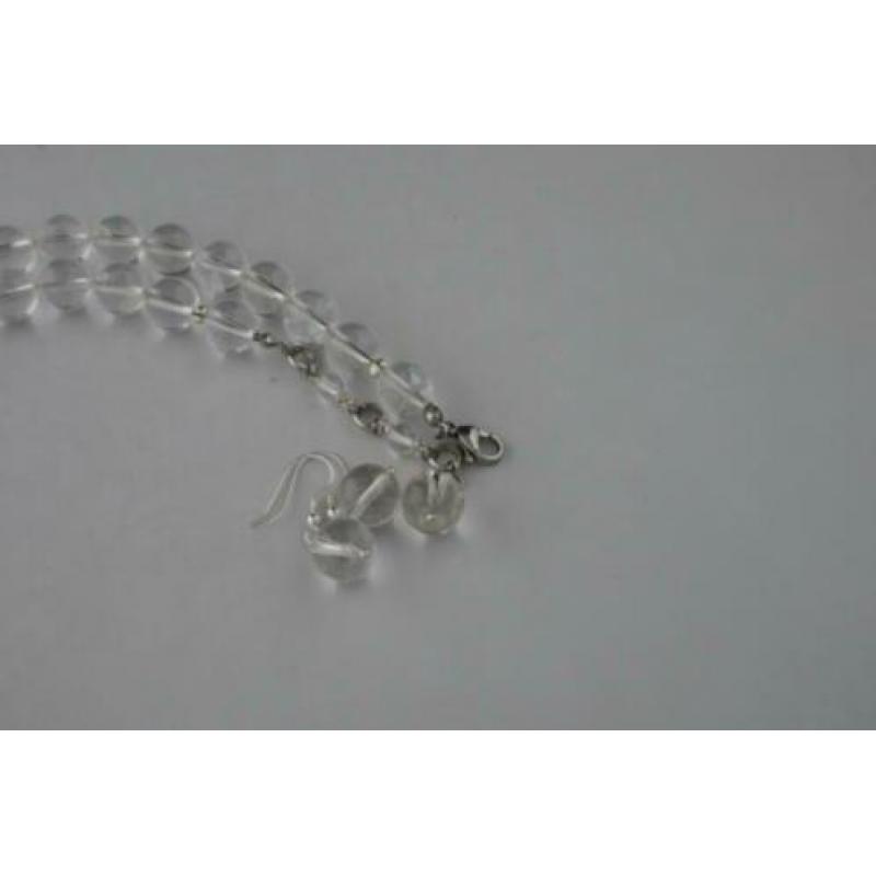 BERGKRISTAL ketting/oorhanger-set
