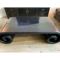 Mooie massief houten Oosterse salontafel (Chinese krultafel)