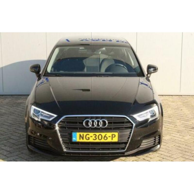 Audi A3 Sportback 1.0-116pk TFSI. Airco ! Zeer netjes !