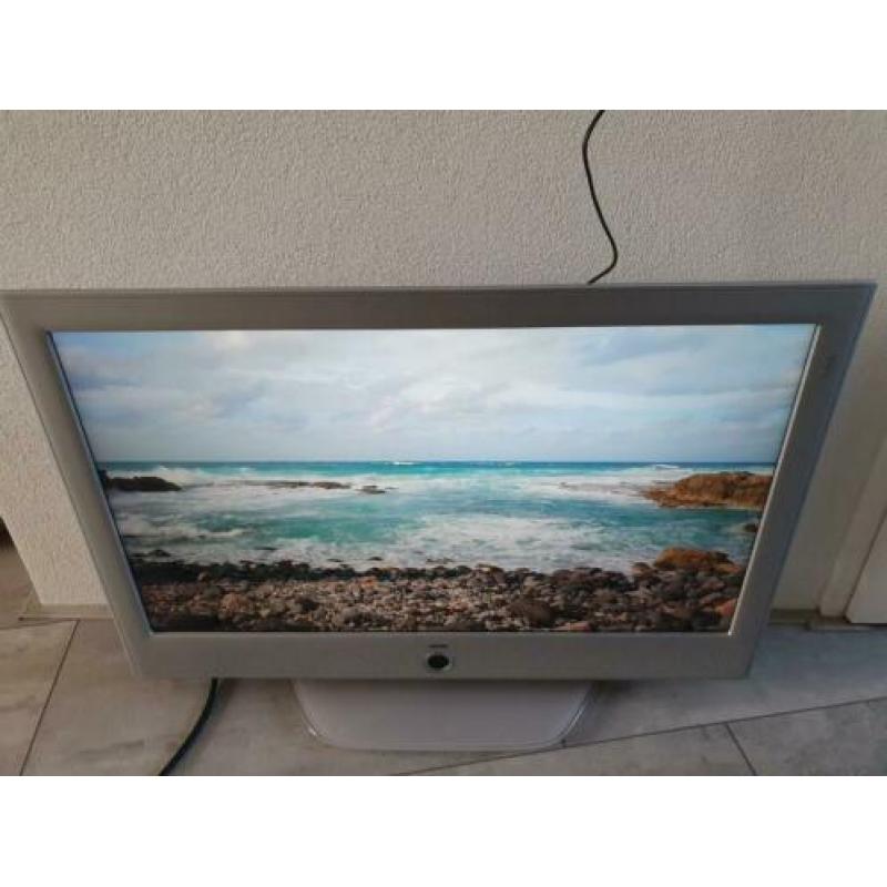 Loewe led tv xelos 32
