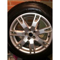 Originele 18" Inch Range Rover Evogue banden en velgen