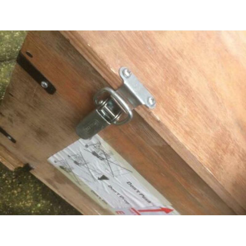 Te koop stevige transport kist
