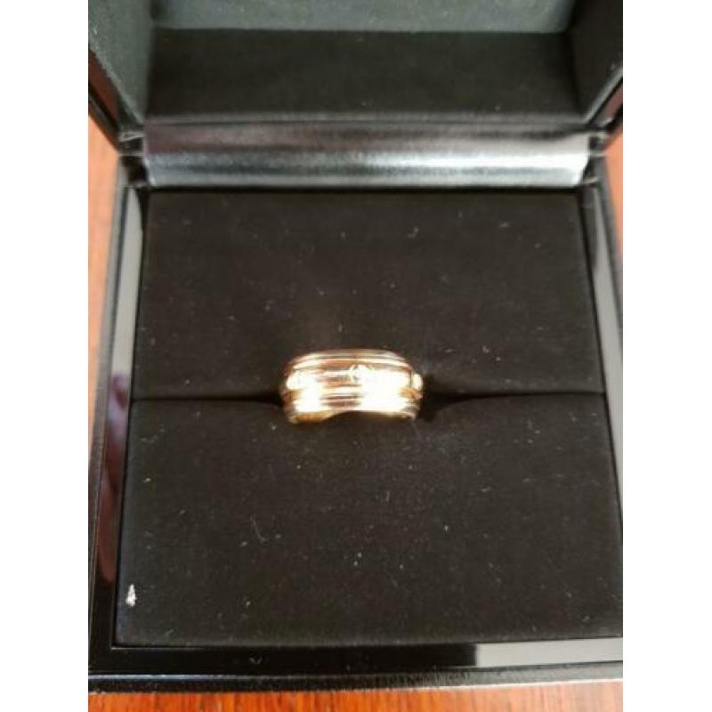 Piaget Possession 18 k gouden ring met 7 geslepen briljanten