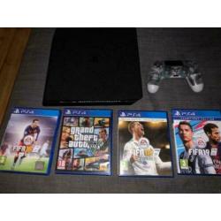 Playstation 4 slim 1000GB 1 controller 4 spellen