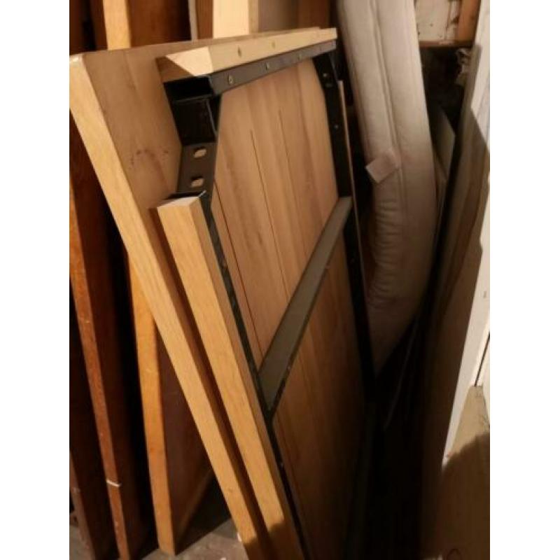 Massief eiken tafel compleet