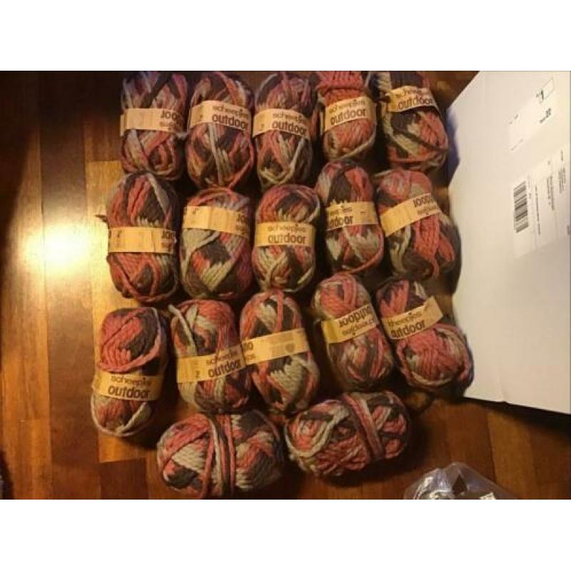 15 100gramsbollen verloopgaren oudroze beige en bruin,