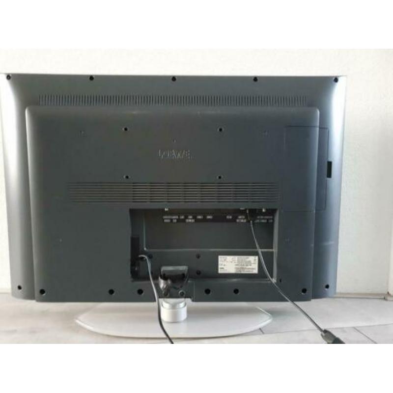 Loewe led tv xelos 32