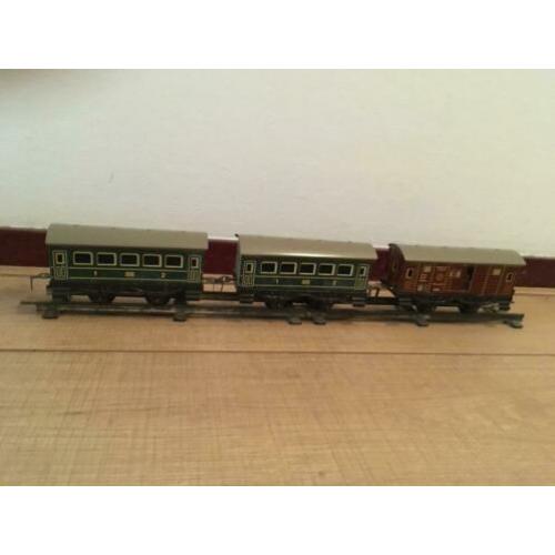 Antieke set treinwagons blik, made in “US zone Germany”