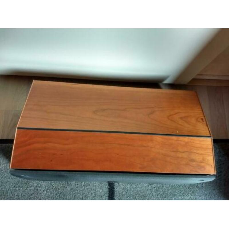 JBL xti 10 center speaker. zie omschrijving