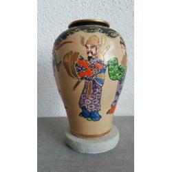 Aardewerk oosters pot vaas