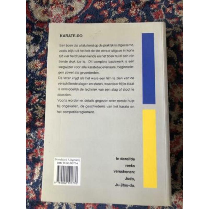 Karate Do M. Meeus & F.M. van Haesendonck Softcover 320 blz