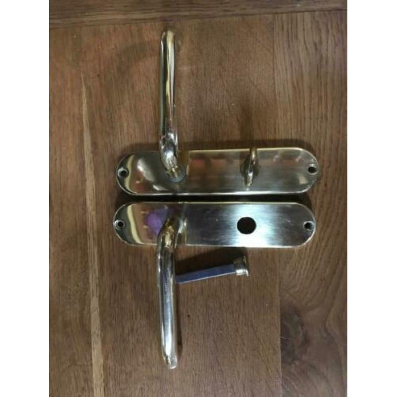 Deurkreuken messing