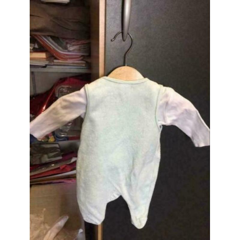 Nieuw baby boxpakje, maat: 50