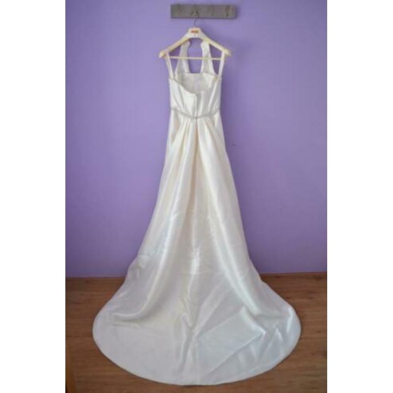 Trouwjurk maat 38