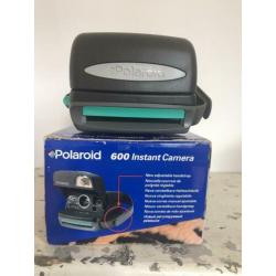 Polaroid 600