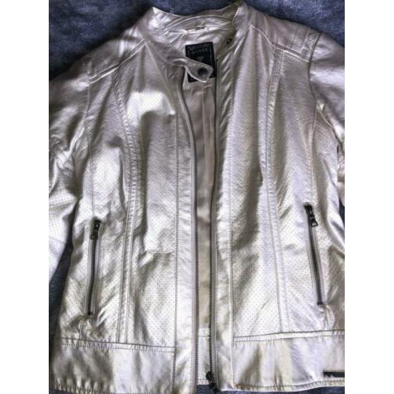 Guess jasje imitatieleer (maat 36)