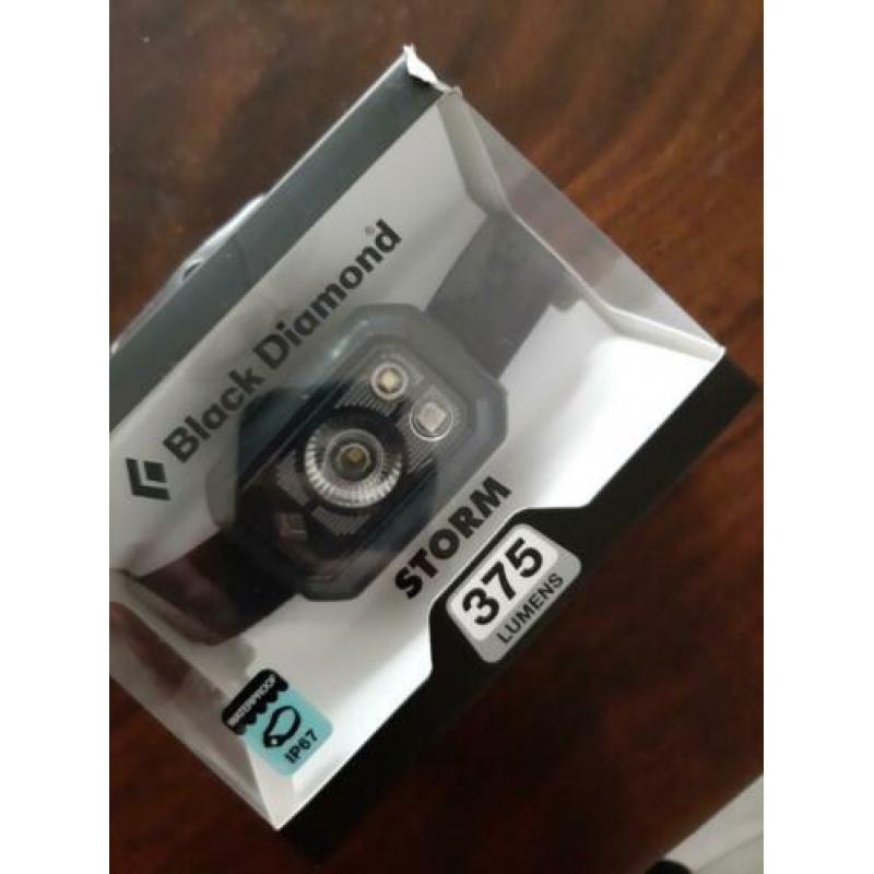 Fenix TK20R 1000 lumens / Black diamond storm 375 lumens