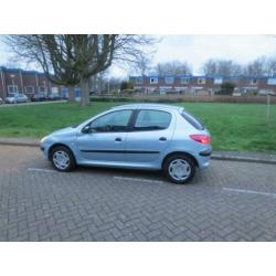 Peugeot 206 1.4 AUTOMAAT. 5DRS, NW APK