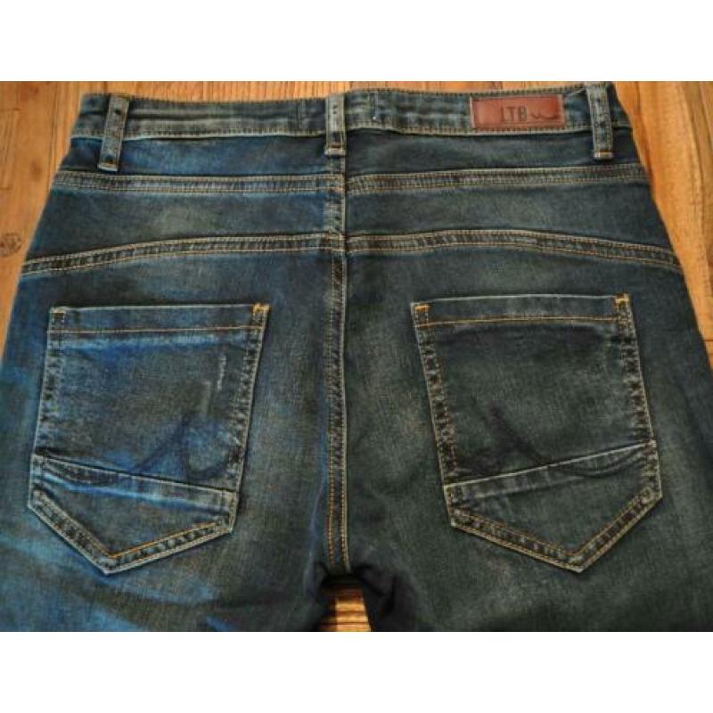LTB jeans maat 26