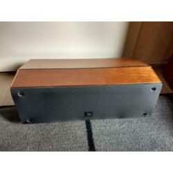 JBL xti 10 center speaker. zie omschrijving