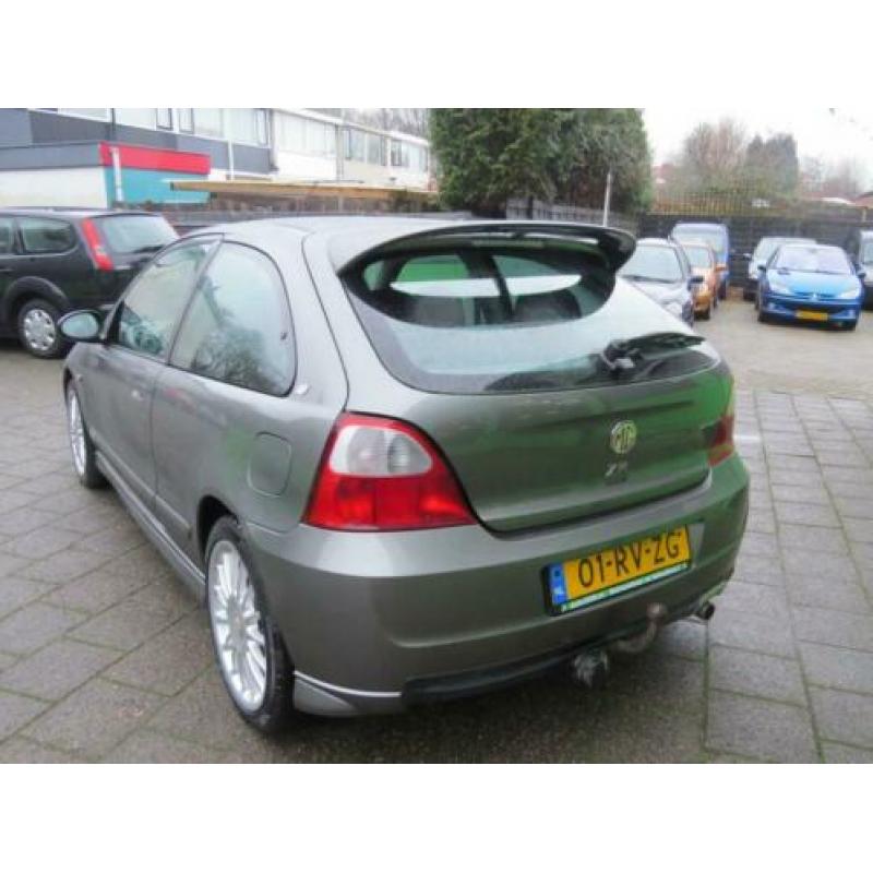 Mg ZR 1.4 105 APK Half leer etc